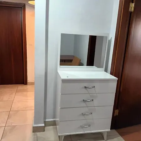 Cool Place In The Middle Of Apartman